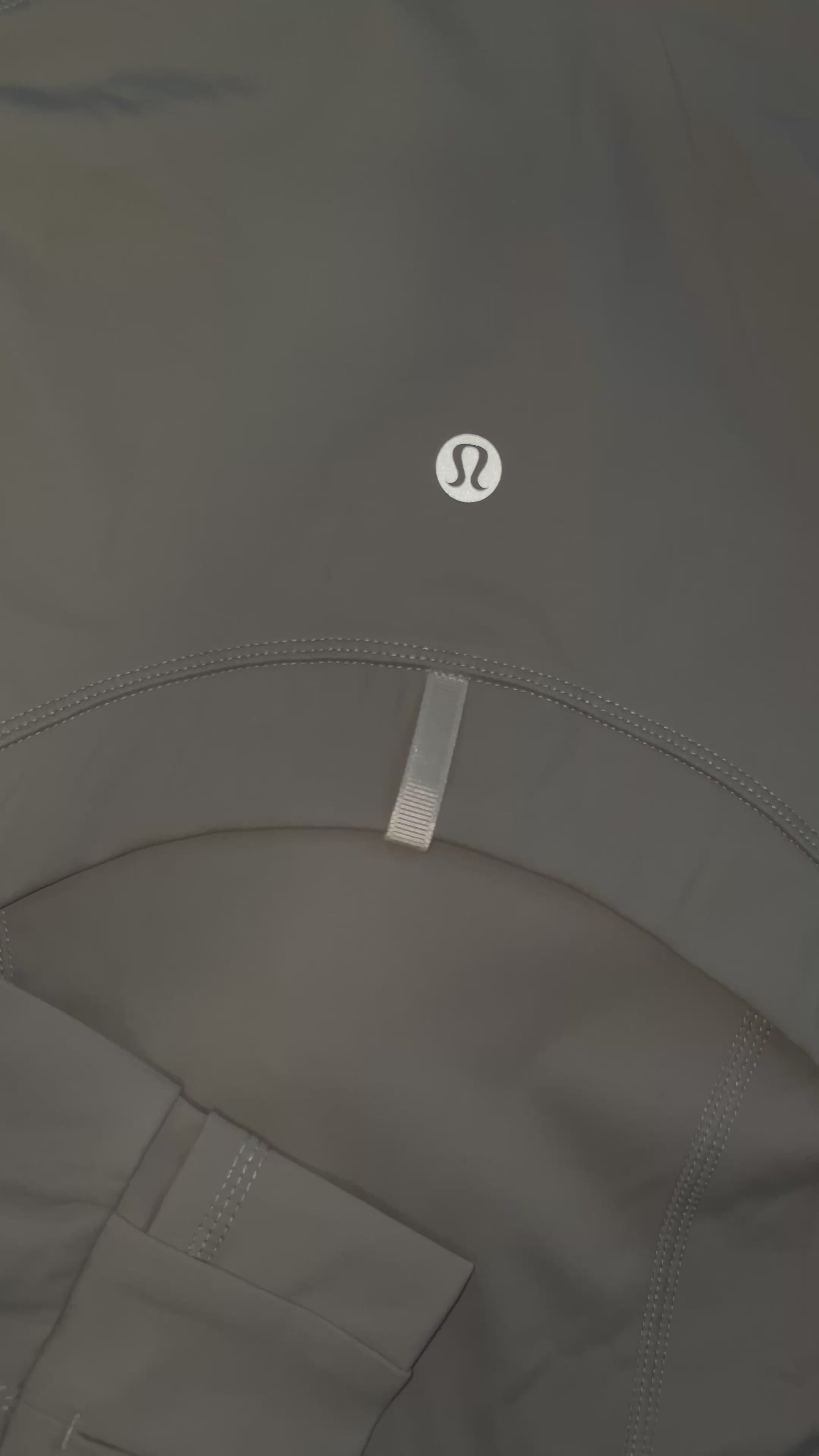 Taupe golden zipper define jacket